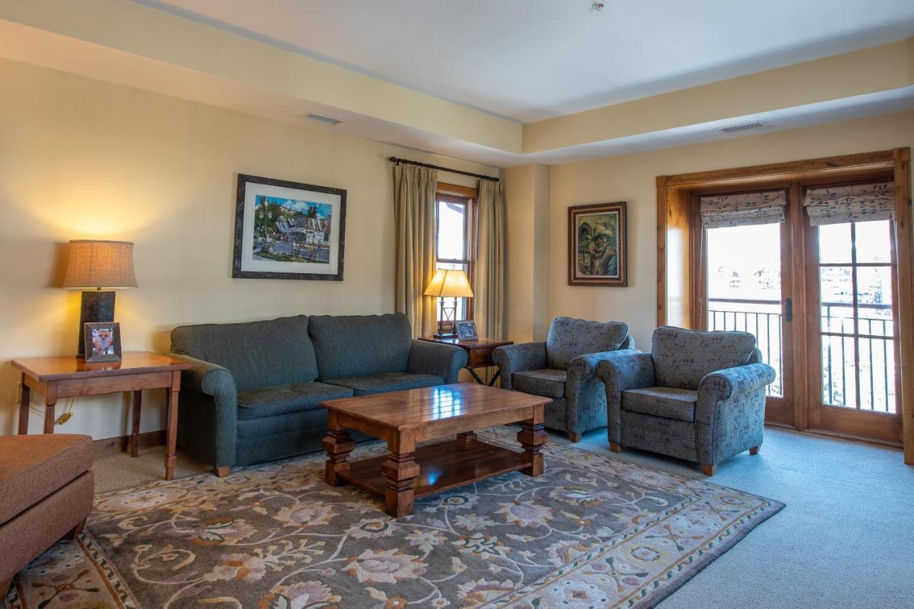 Two Bedroom Condo With Balcony Over Mountaineer Square - Just Steps From The Slopes! Condo Crested Butte Kültér fotó