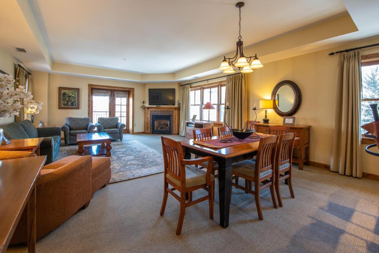 Two Bedroom Condo With Balcony Over Mountaineer Square - Just Steps From The Slopes! Condo Crested Butte Kültér fotó